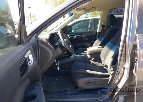 2014 Nissan Pathfinder Sv z USA, uszkodzony, nr VIN 5N1AR2MN1EC638612